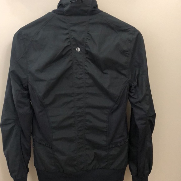 Lululemon zip up jacket - Picture 2 of 8